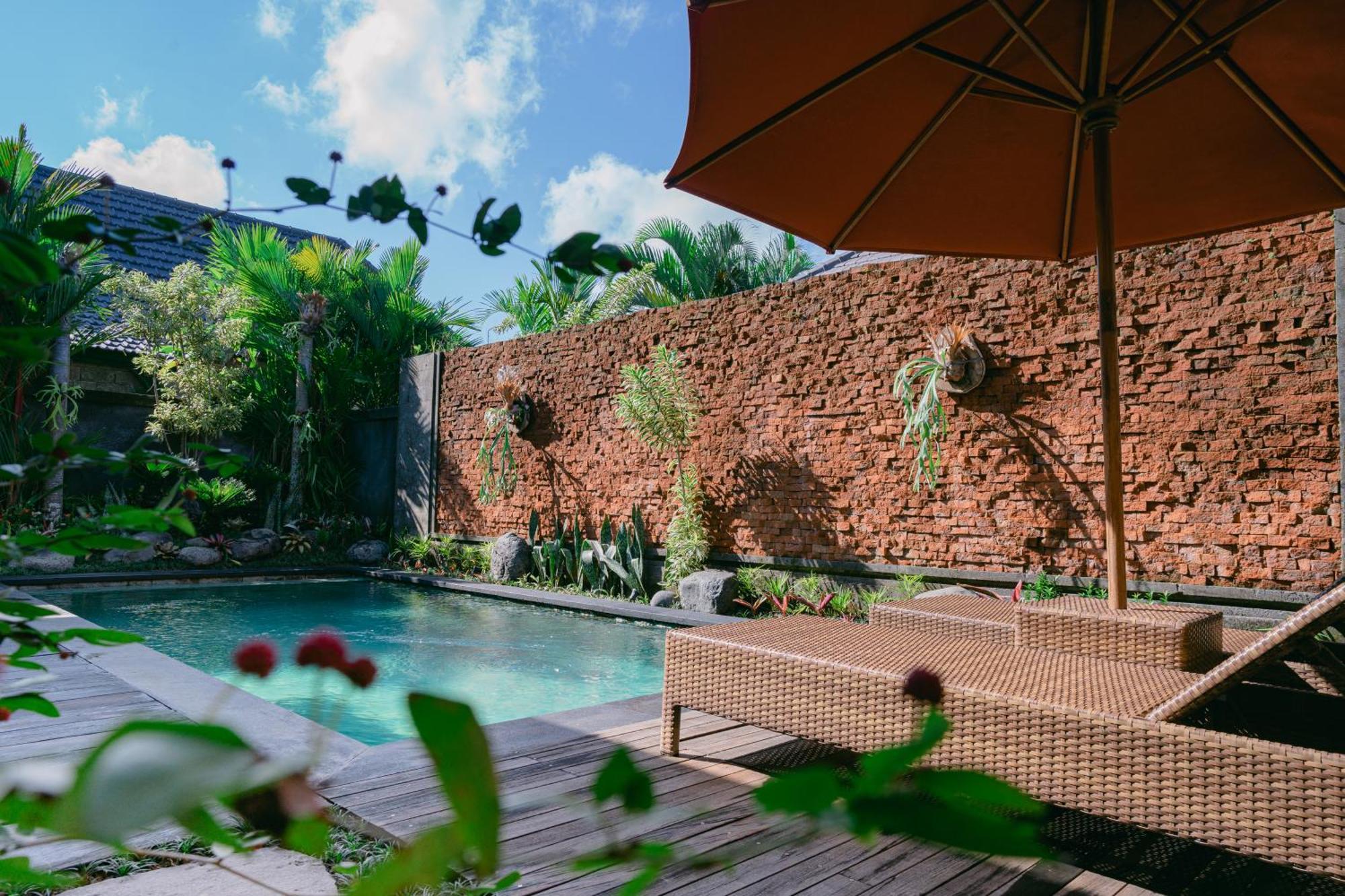 2 Seasons Villa Sun - Luxury With Private Pool อูบุด ภายนอก รูปภาพ
