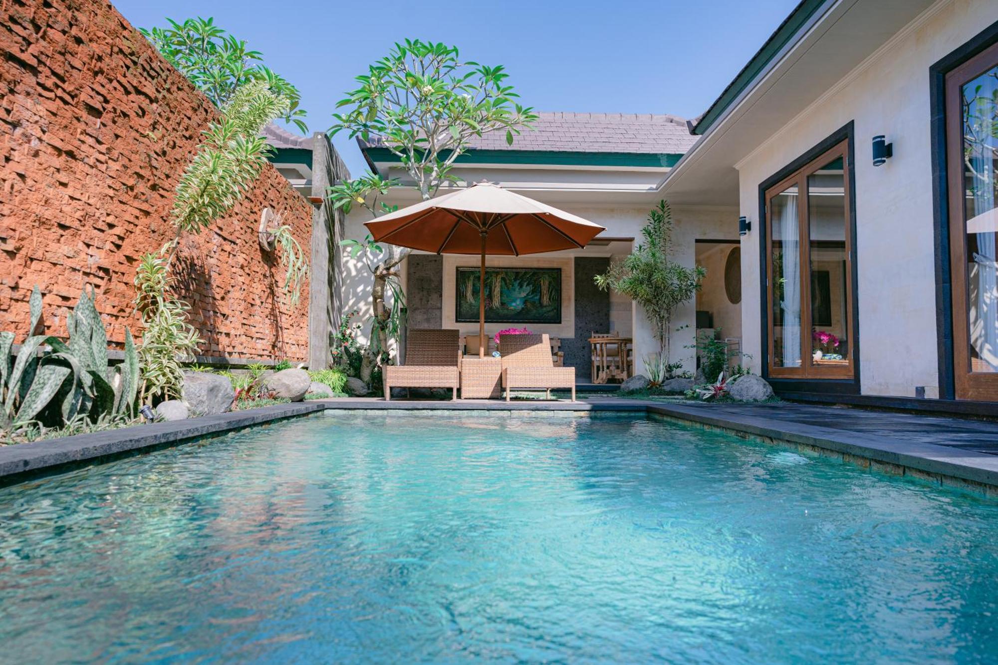 2 Seasons Villa Sun - Luxury With Private Pool อูบุด ภายนอก รูปภาพ