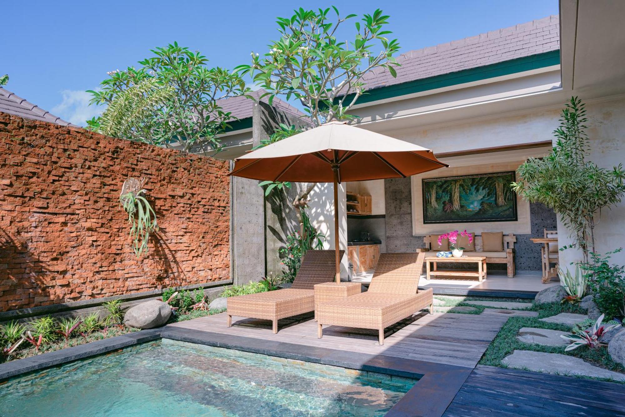 2 Seasons Villa Sun - Luxury With Private Pool อูบุด ภายนอก รูปภาพ