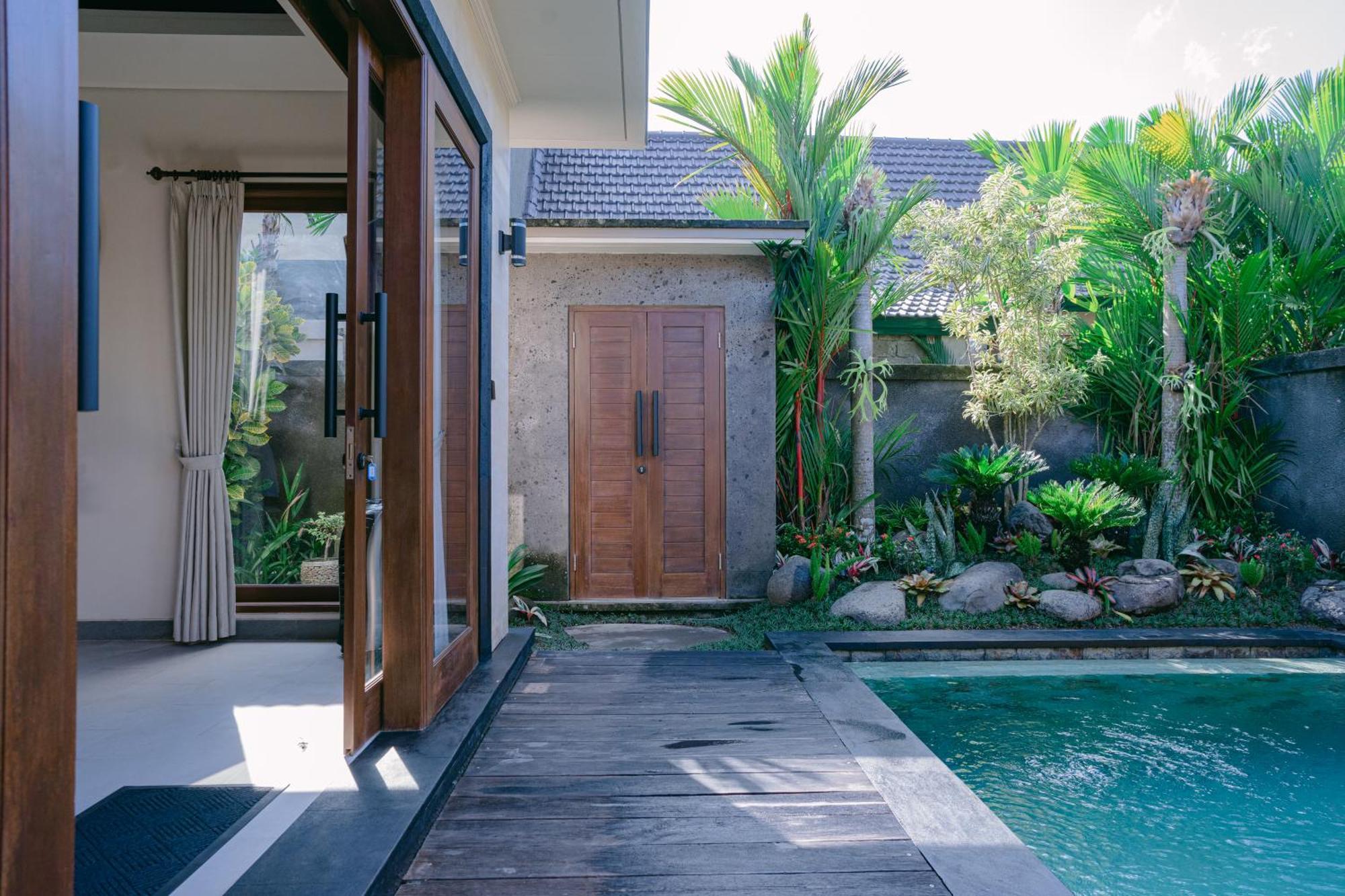 2 Seasons Villa Sun - Luxury With Private Pool อูบุด ภายนอก รูปภาพ